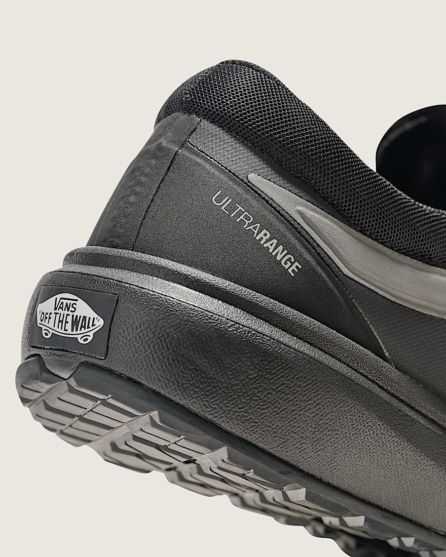 UltraRange 20 Shoe VANS Blackout ALT5