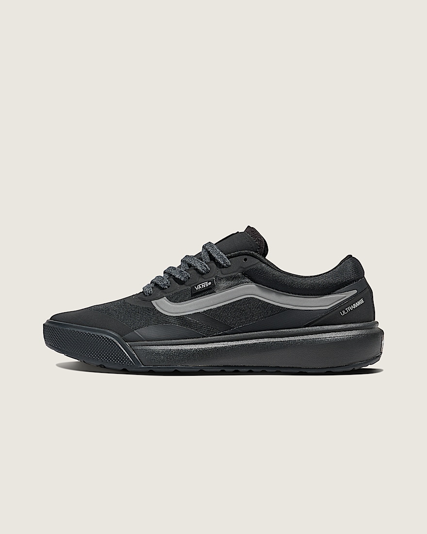 UltraRange 20 Shoe VANS Blackout HERO