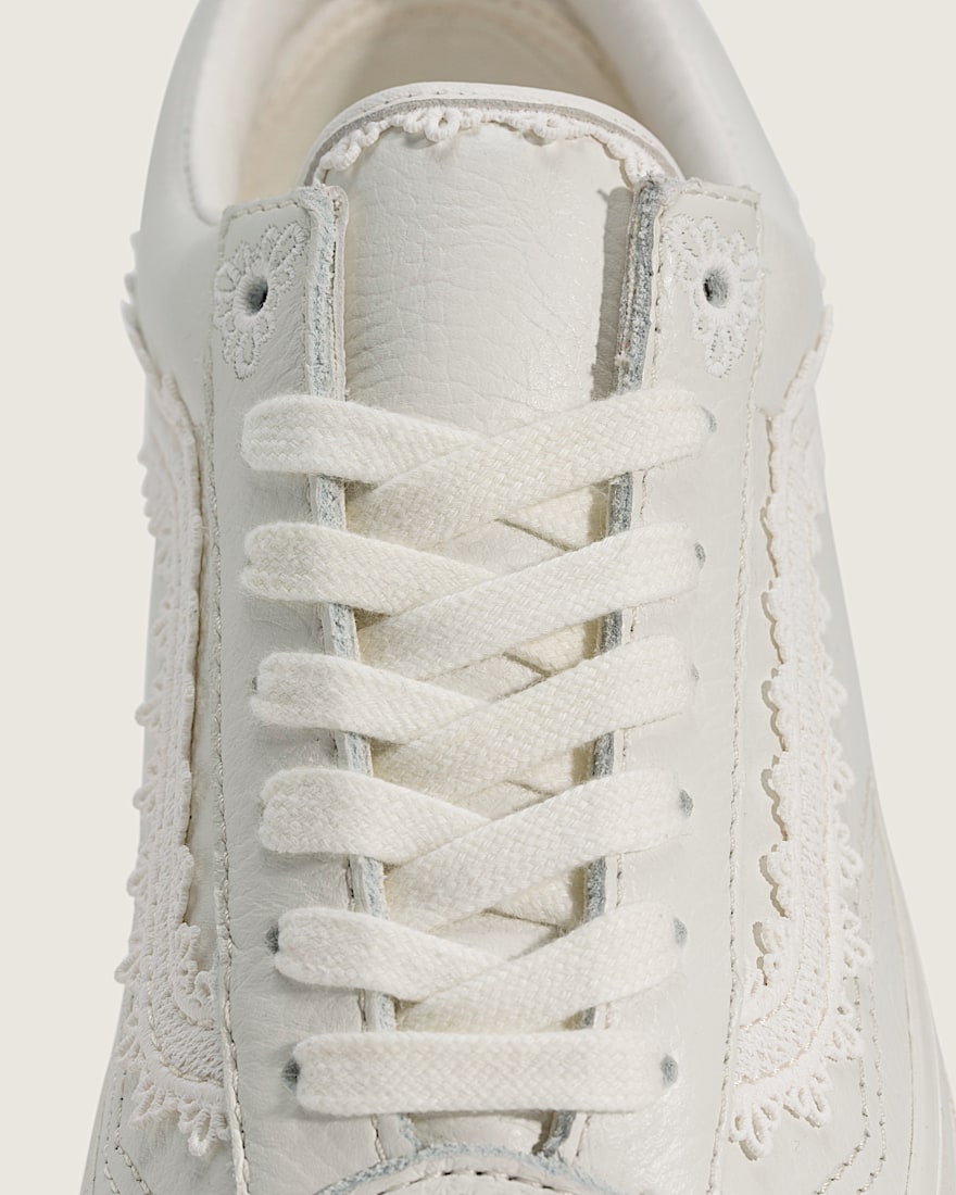 Premium Old Skool Shoe VANS Marshmallow White ALT4