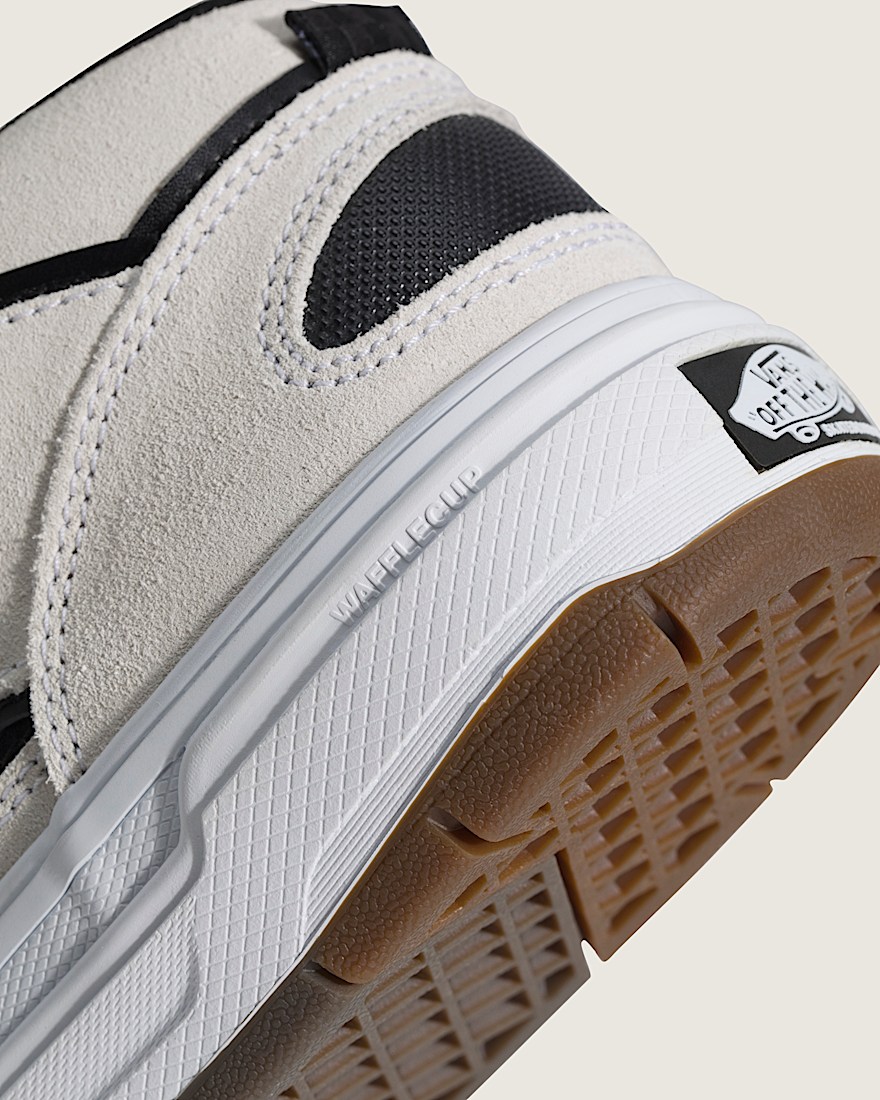 Skate Half Cab Wafflecup Shoe VANS White  Black ALT6