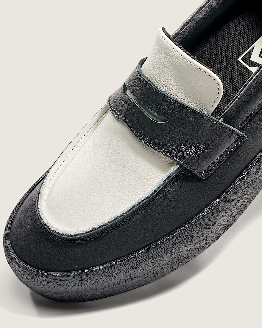 Skate Loafer Shoe VANS Black  White ALT4