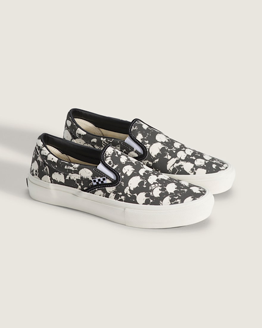 Skate SlipOn Shoe VANS Black  White ALT1