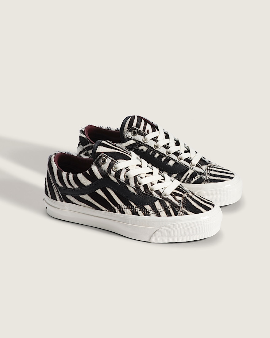 Premium Old Skool 36 Shoe VANS Zebra Black  White ALT1