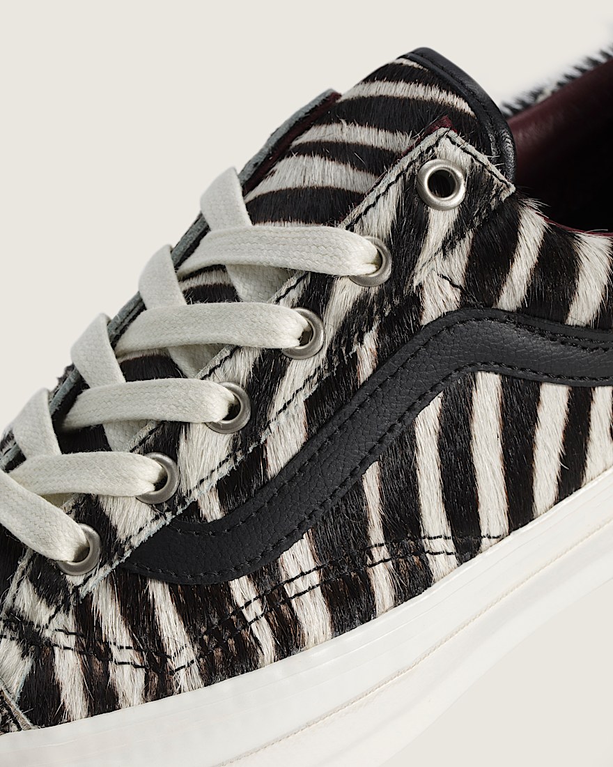 Premium Old Skool 36 Shoe VANS Zebra Black  White ALT4