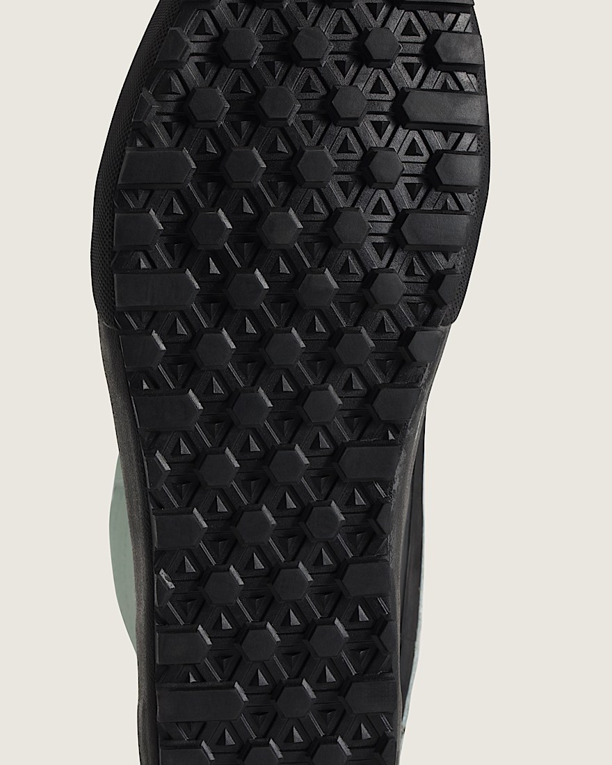 Standard Mid Waterproof Boot