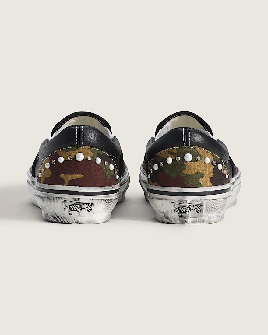 Premium Classic SlipOn Shoe VANS Camo Black ALT3