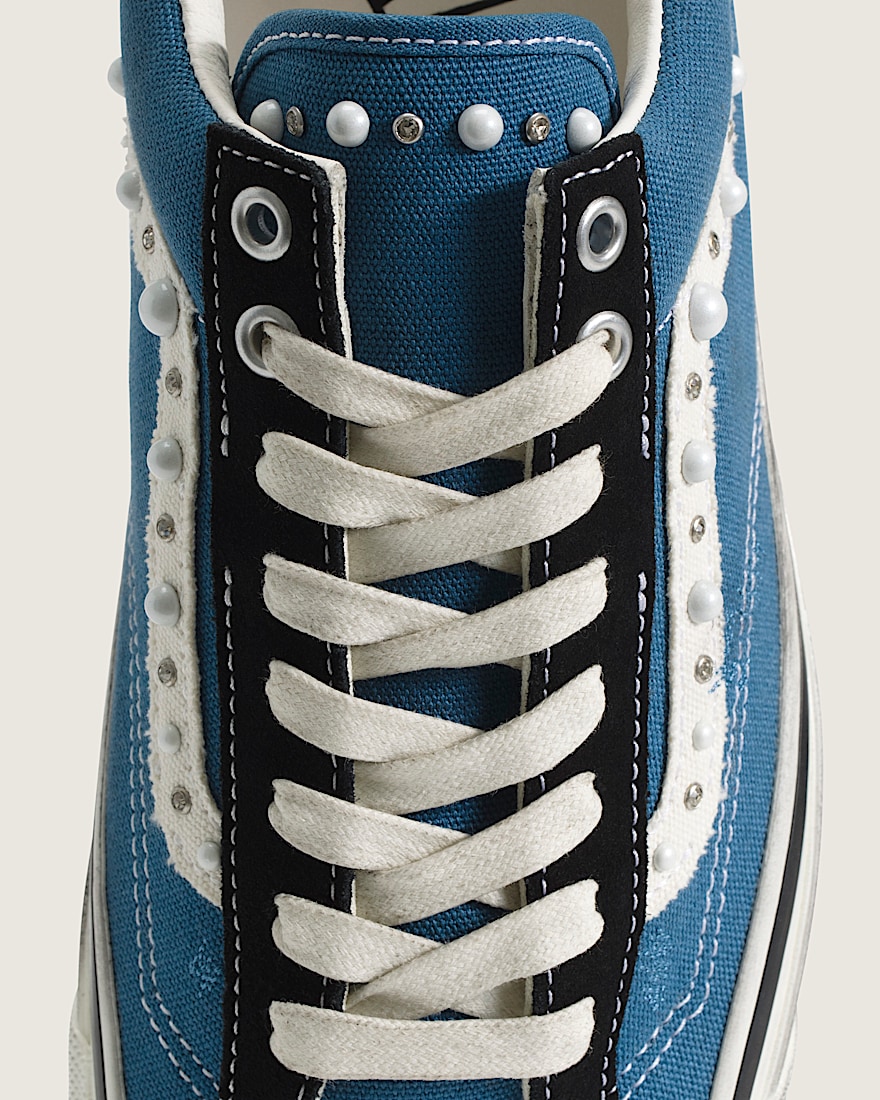 Premium Old Skool 36 Shoe VANS Black  Navy Blue ALT4