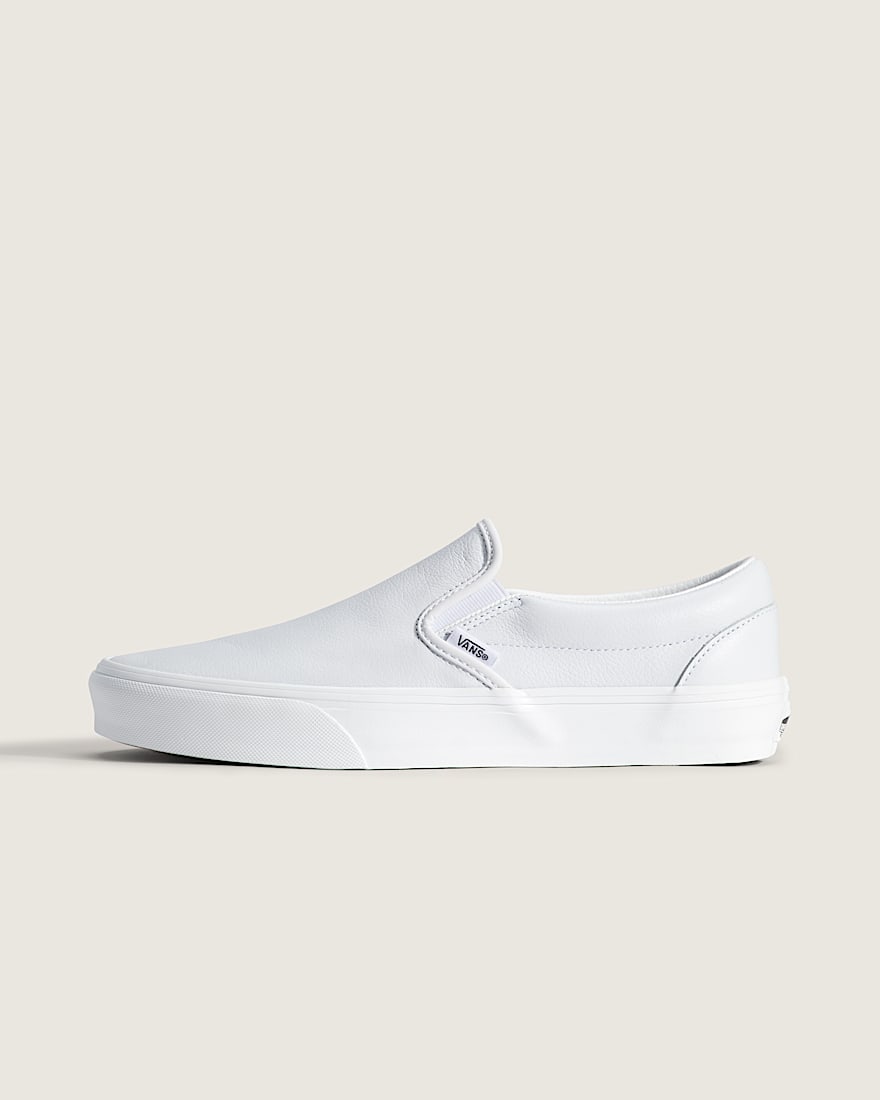 Classic SlipOn Shoe VANS True White HERO
