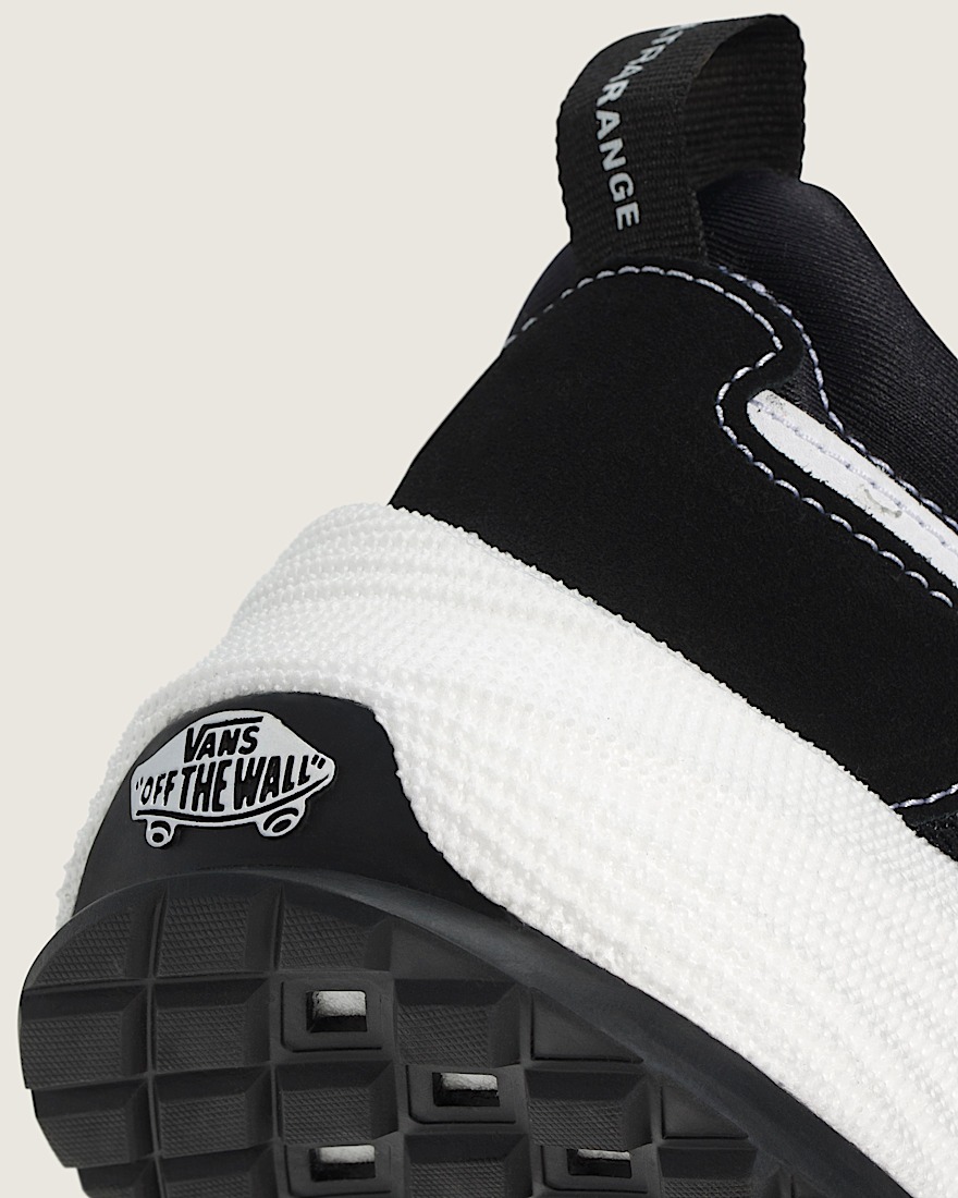 UltraRange Neo 20 Shoe VANS Black  White ALT5