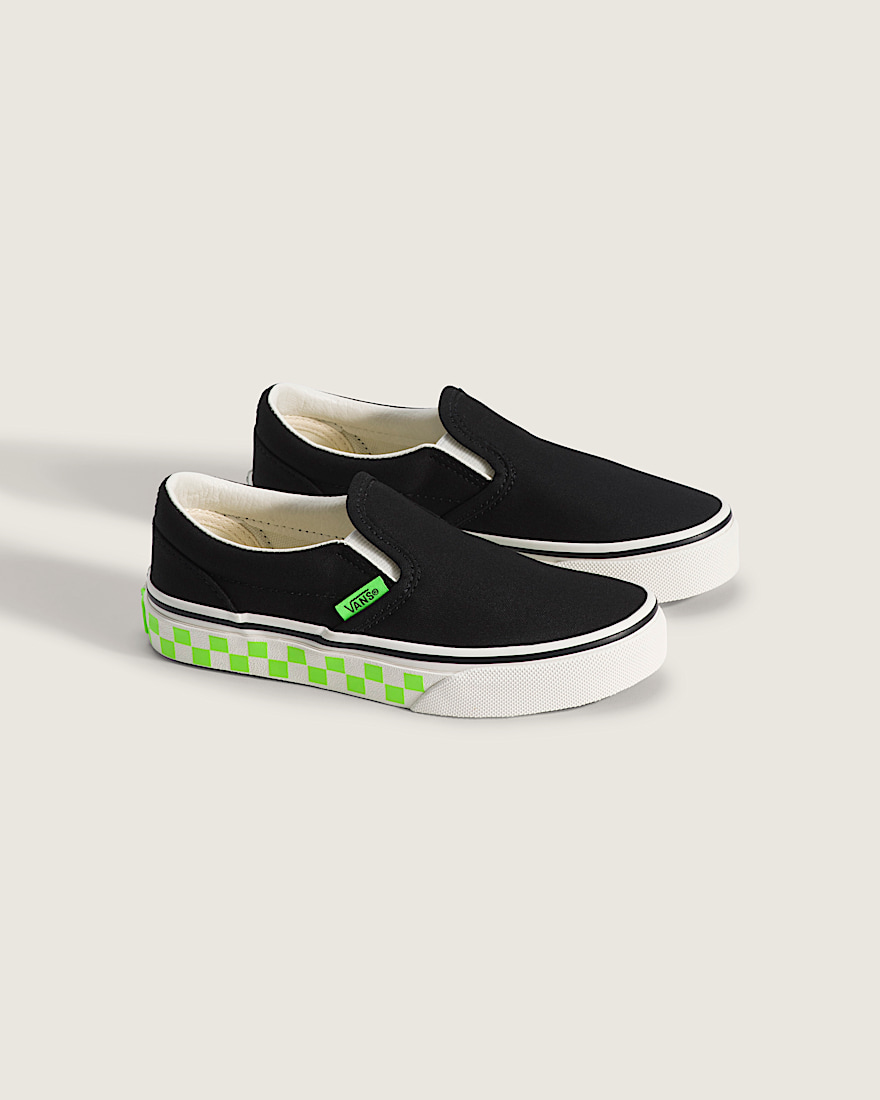 Little Kids Classic SlipOn Shoe VANS GlowintheDark Black  Green Gecko ALT1