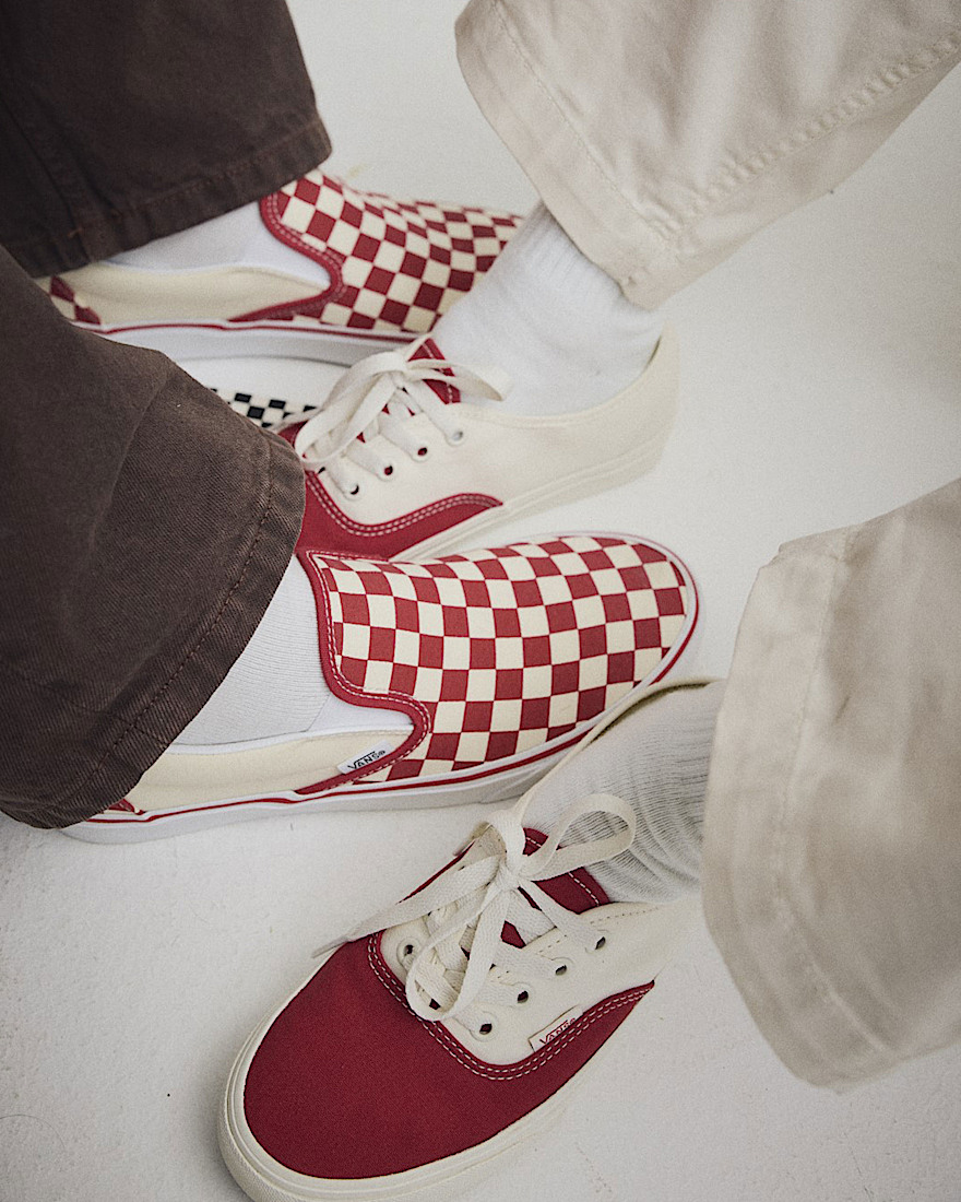 Classic SlipOn Shoe VANS Racing Red  White ALT5
