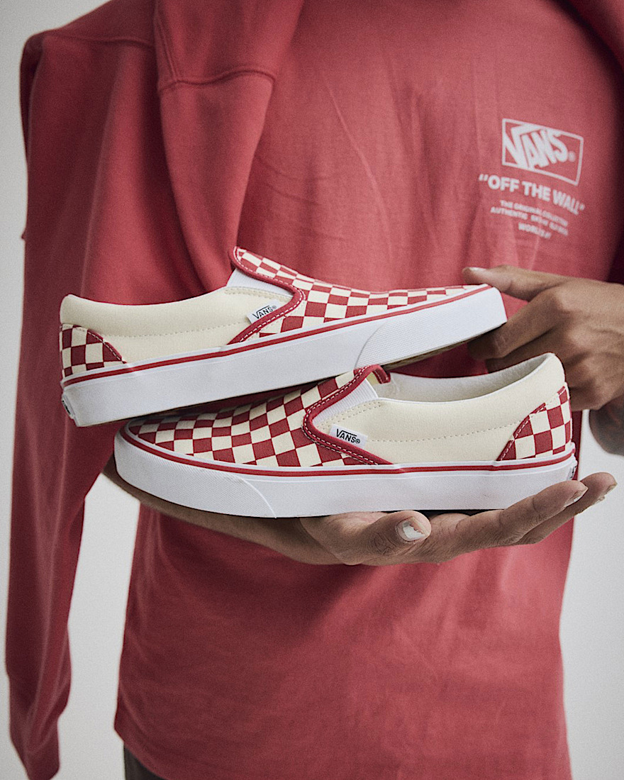 Classic SlipOn Checkerboard Shoe VANS Racing Red  White ALT6
