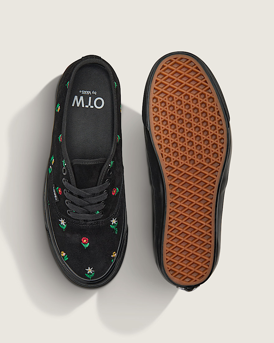OTW Authentic 44 VANS Flower Print Black ALT2
