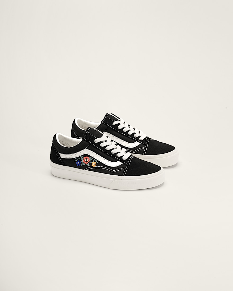 Old Skool Shoe VANS Black ALT1