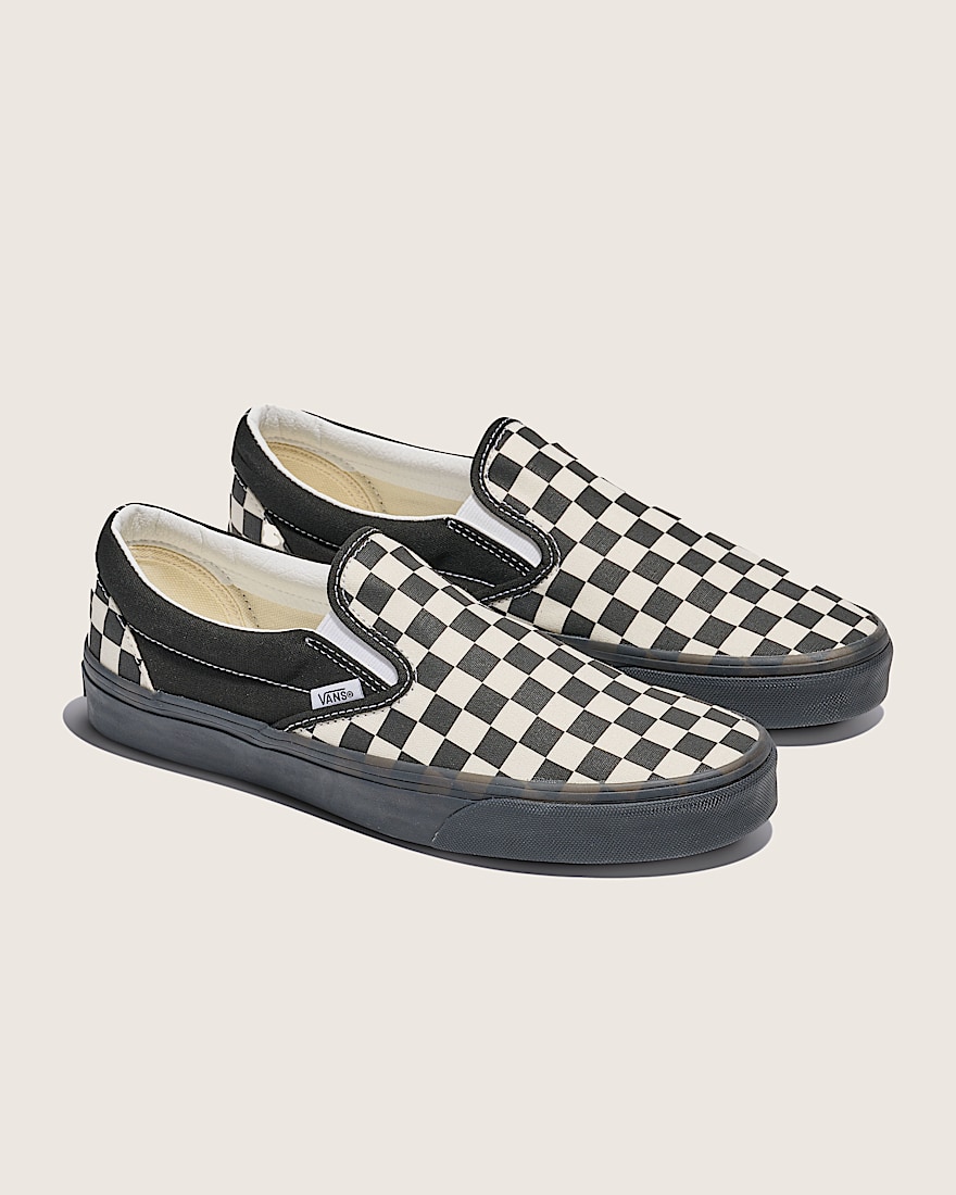 Classic SlipOn Checkerboard Shoe VANS Checkerboard White  Black ALT1