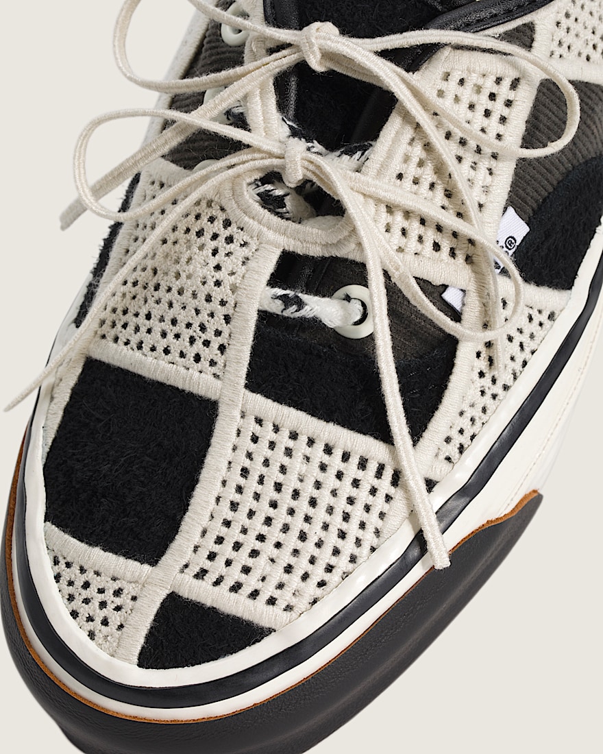 Premium Authentic Checkerboard Shoe VANS Checkerboard Black  Egret White ALT4
