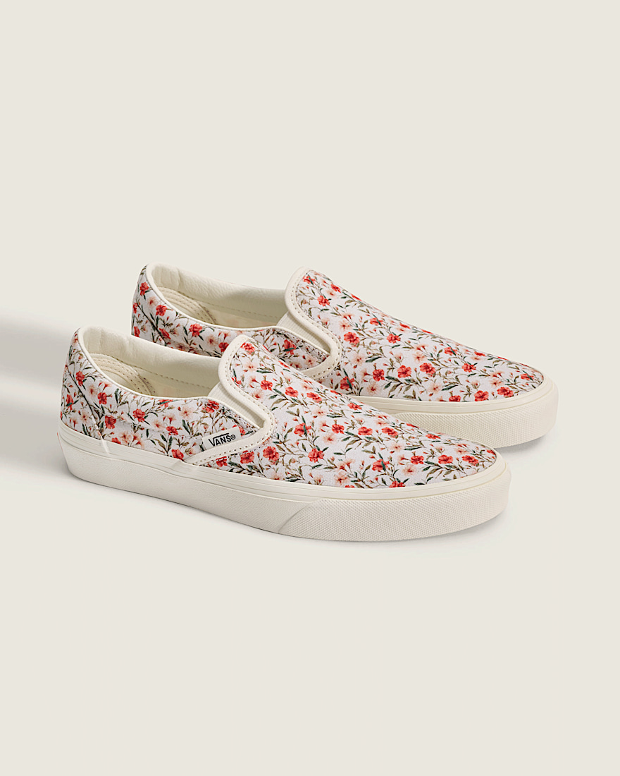 Classic SlipOn Shoe VANS Marshmallow White ALT1