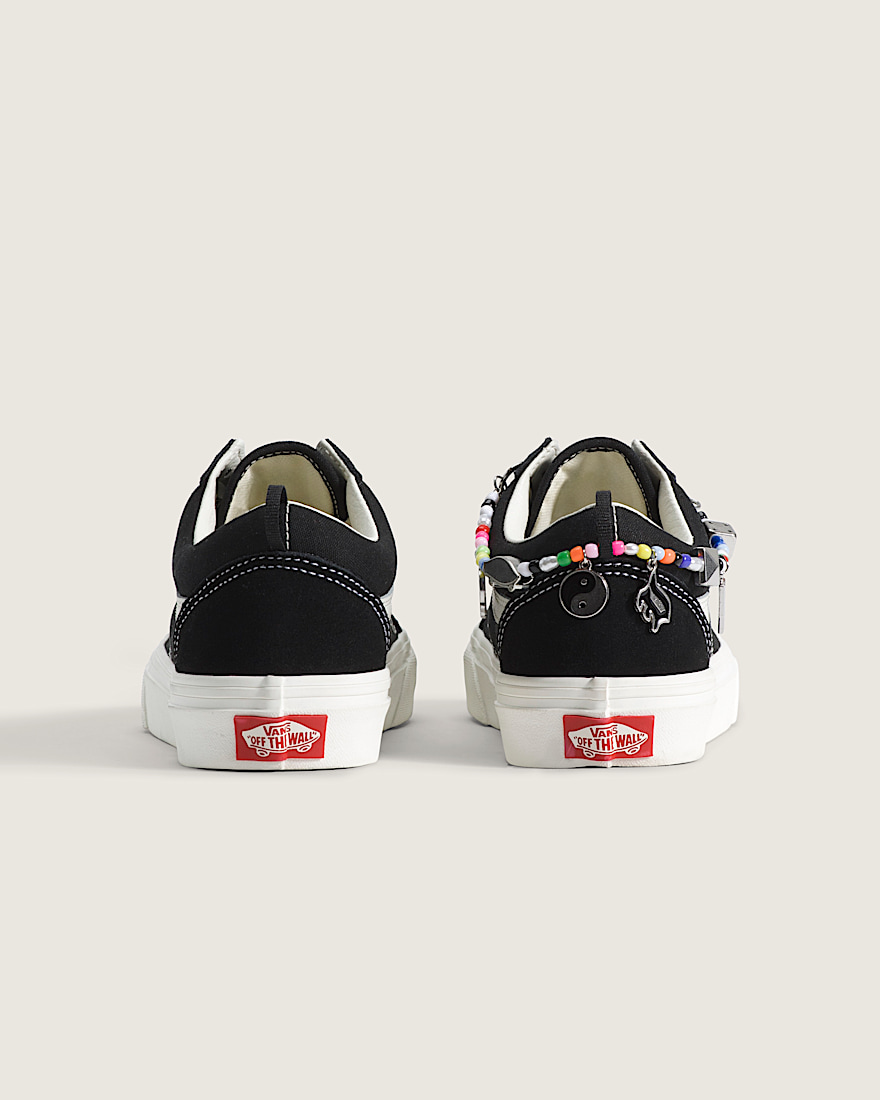 Big Kids Old Skool Shoe VANS Charms Black Marshmallow ALT3