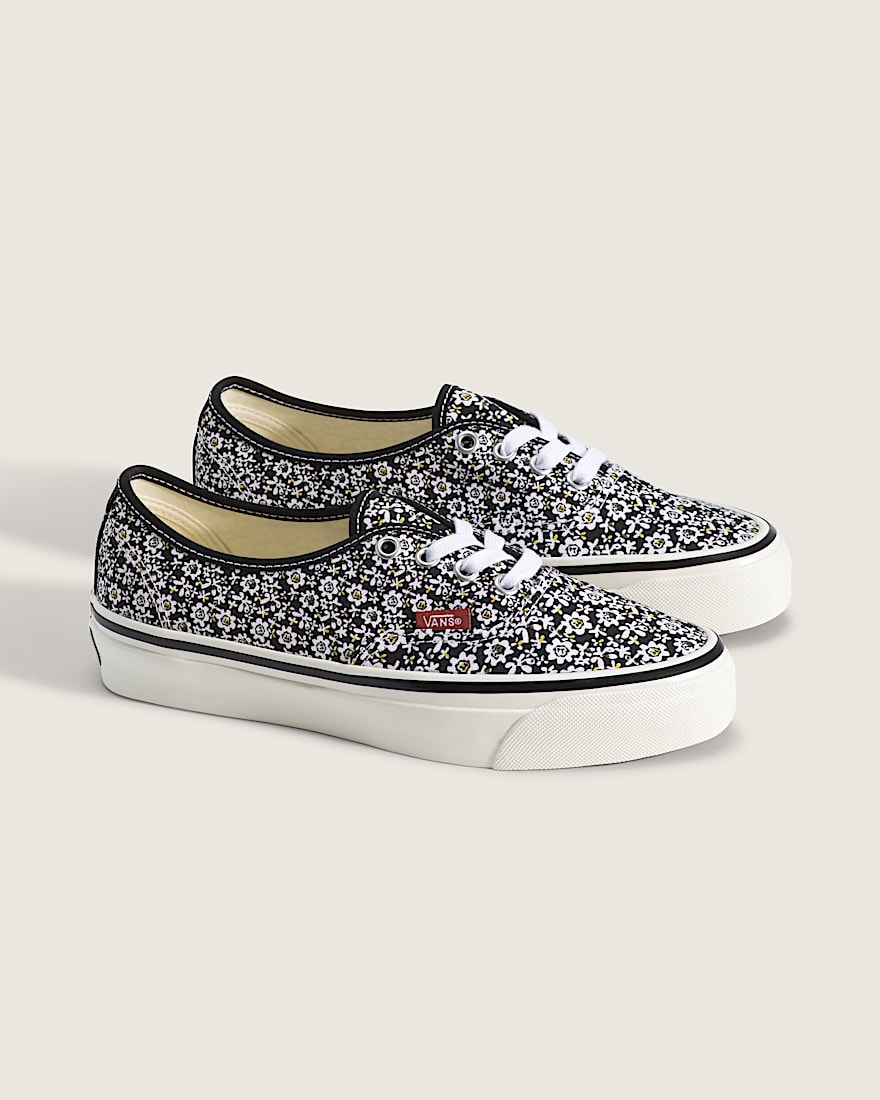 Premium Authentic Shoe VANS Black  White Black ALT1