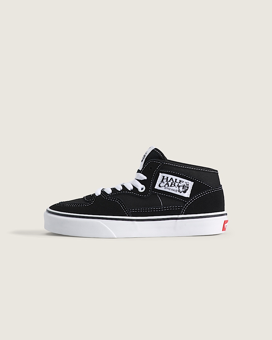 Big Kids Half Cab Decon Shoe VANS Black True White HERO