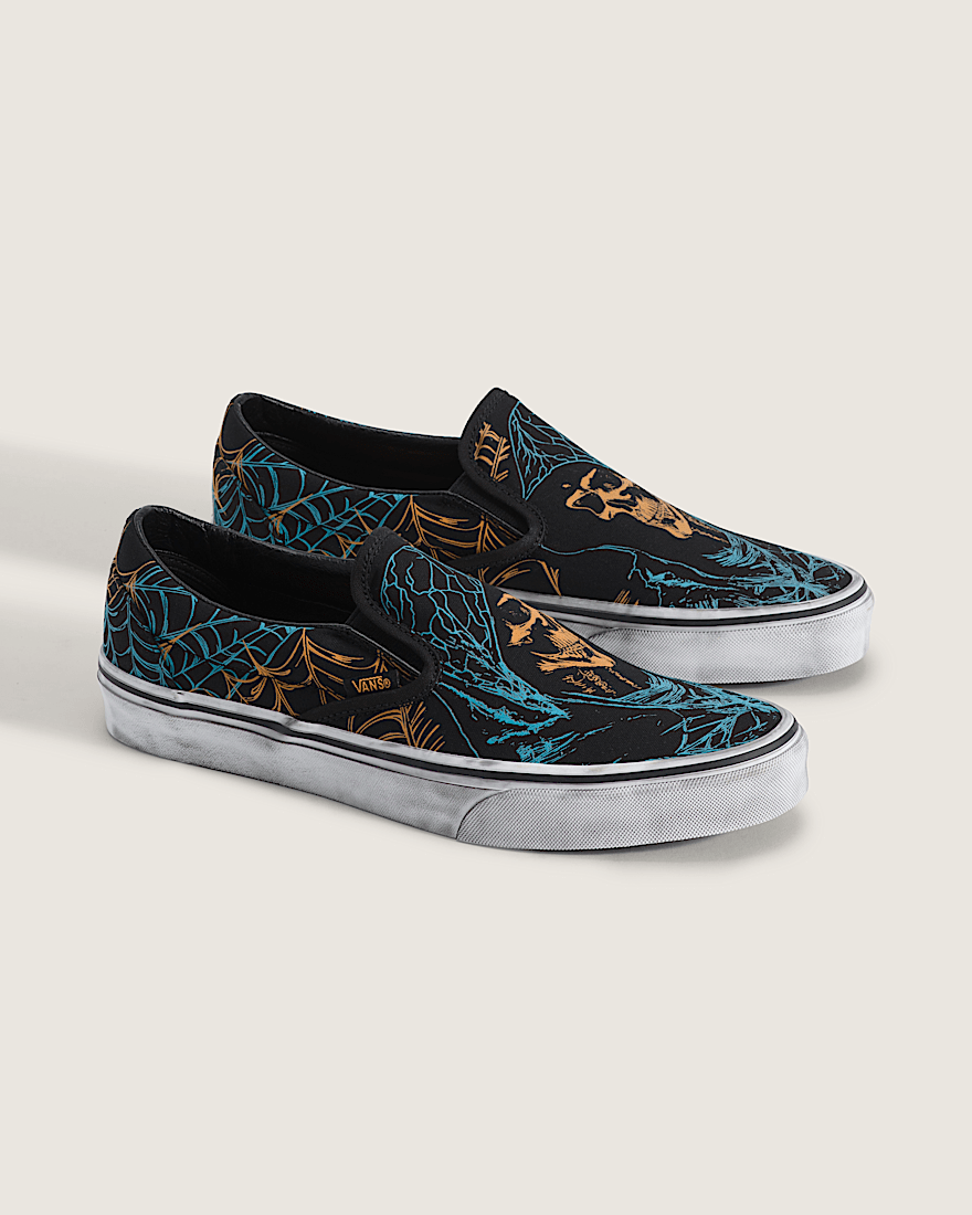Classic SlipOn Shoe VANS GlowintheDark Black Citrus Burst Orange ALT1