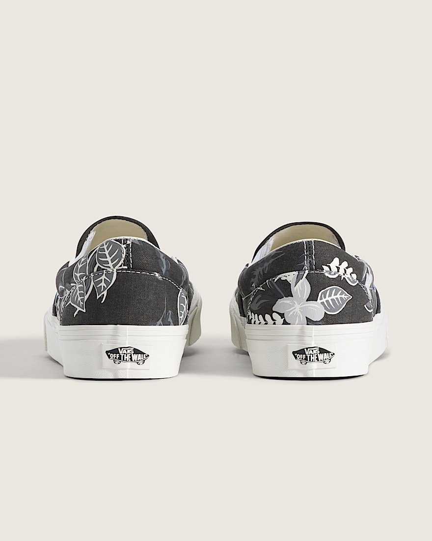 Classic SlipOn Shoe VANS Navy Blue ALT3