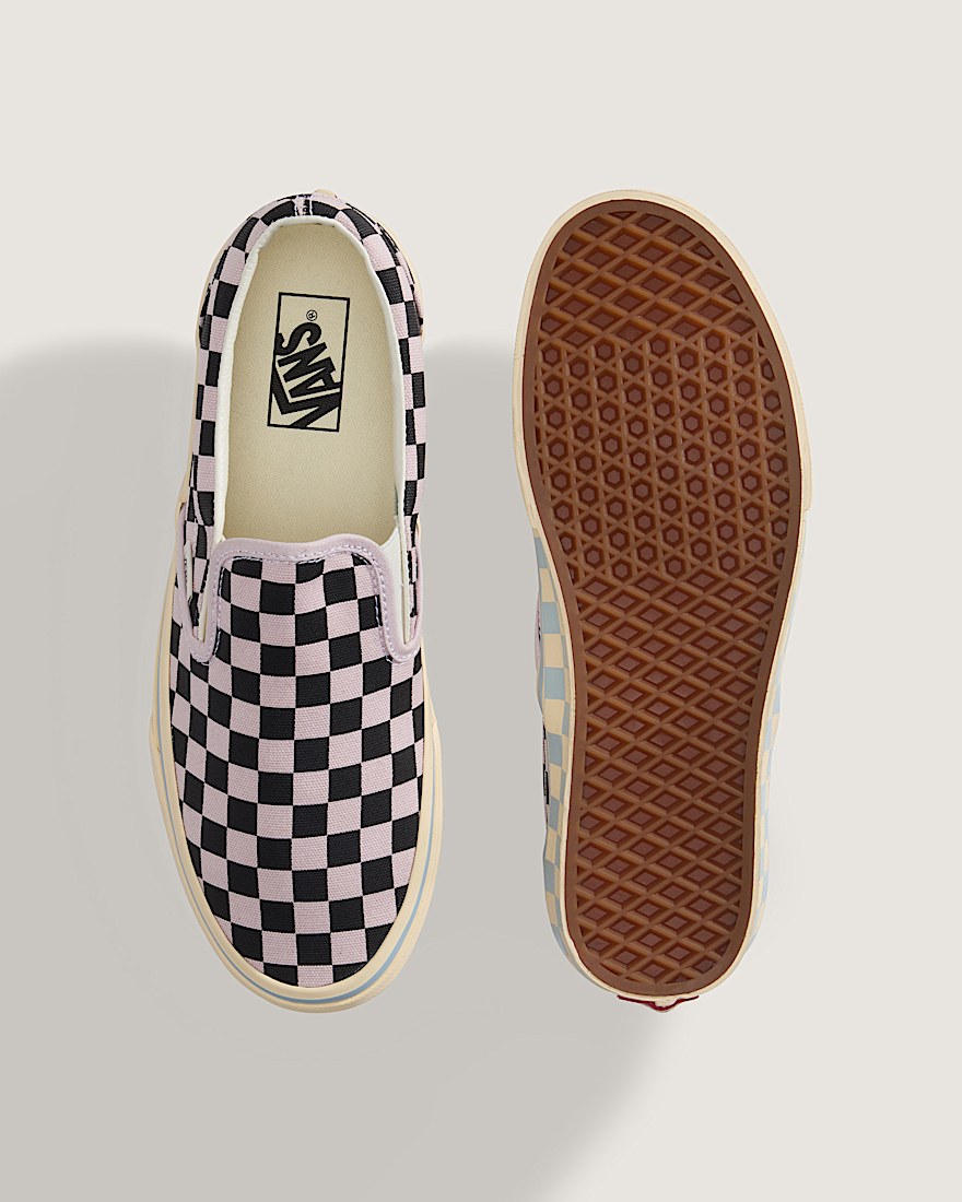 Classic SlipOn Checkerboard Shoe VANS Checkerboard Pale Petal Pink  Black ALT2
