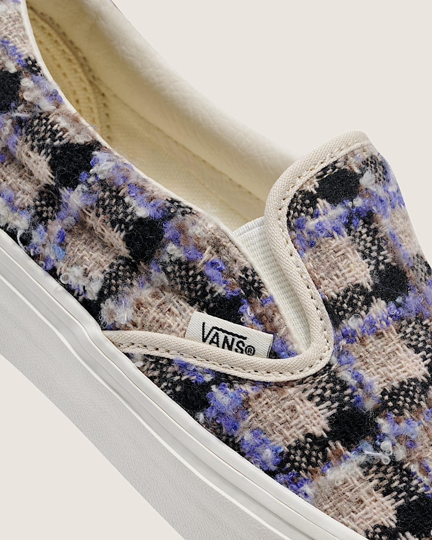 Classic SlipOn Shoe VANS Turtledove White ALT4