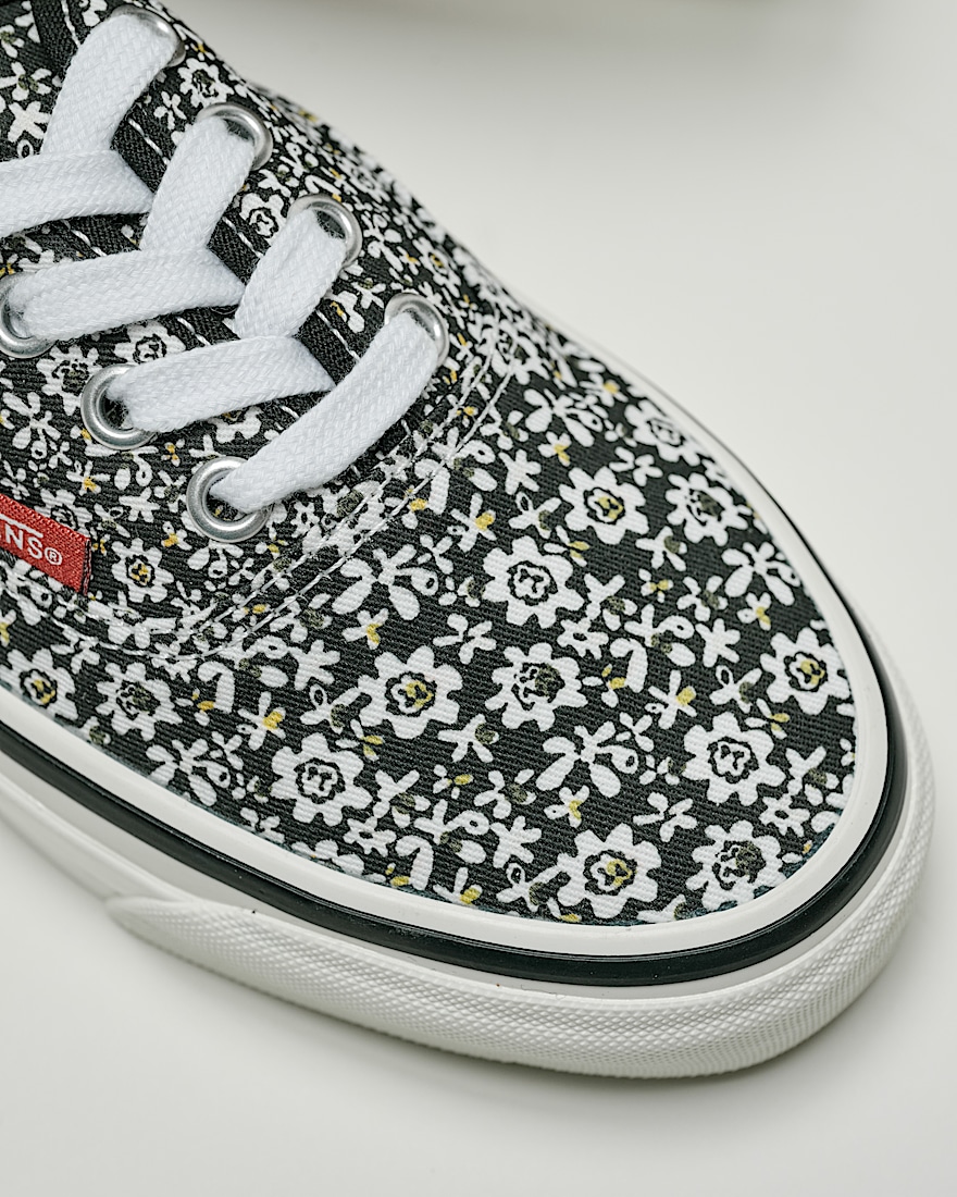 Premium Authentic Shoe VANS Black  White Black ALT5