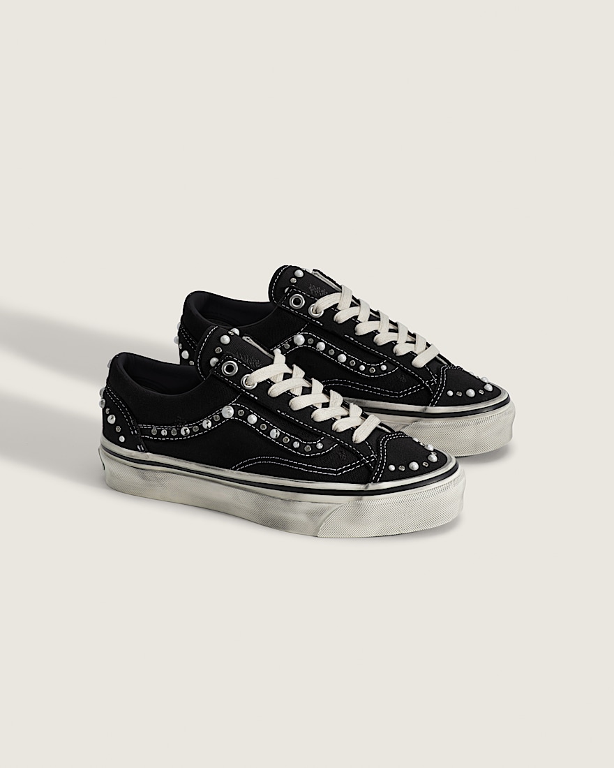 Big Kids Premium Old Skool 36 Shoe VANS Pearlized Black Marshmallow White ALT1