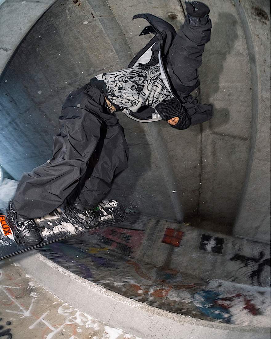 Super Standard Snowboard Boot VANS Ryo Aizawa Black  Snake ALT10