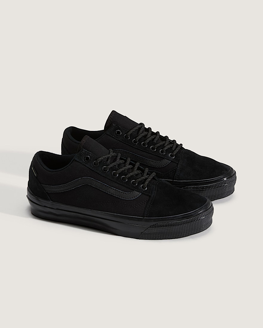 Premium Old Skool GORETEX Shoe VANS Black ALT1