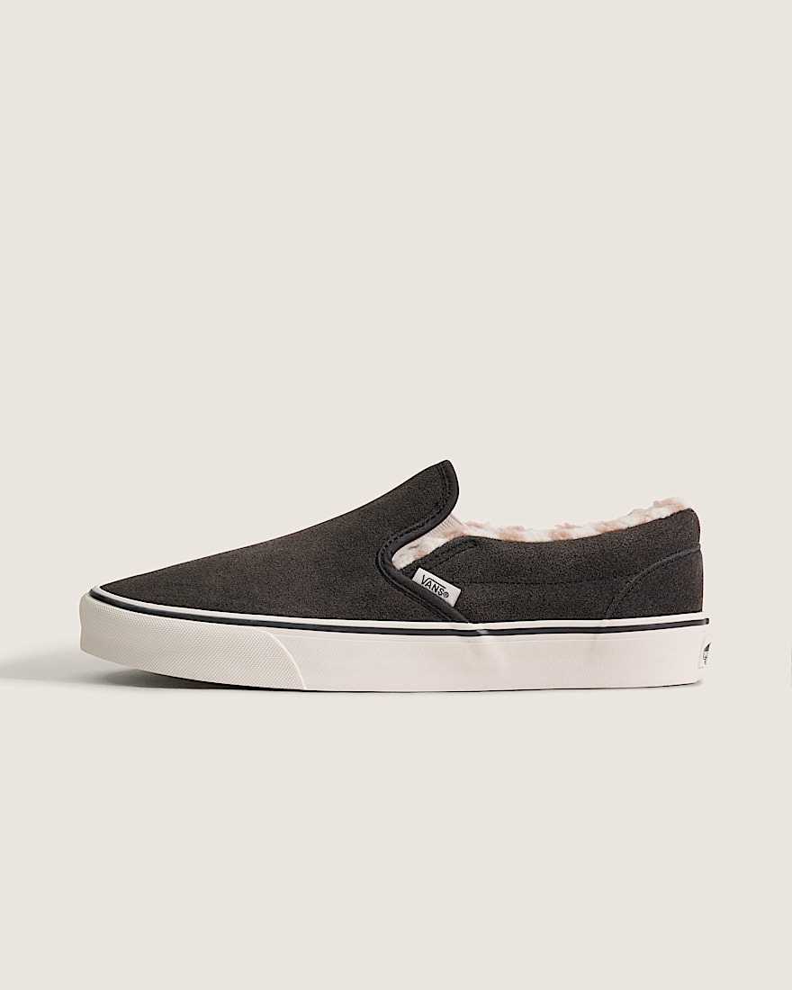 Classic SlipOn Shoe VANS Faded Black HERO