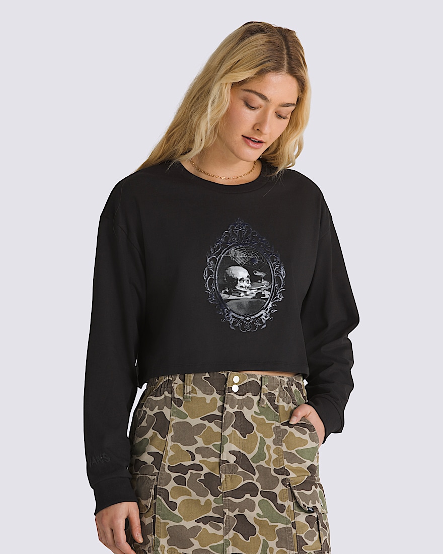 Vanity Frame Relaxed Long Sleeve Crop T-Shirt