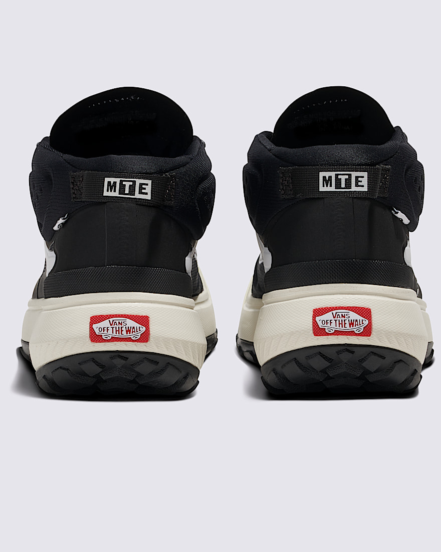 Crosspath Mid Shoe