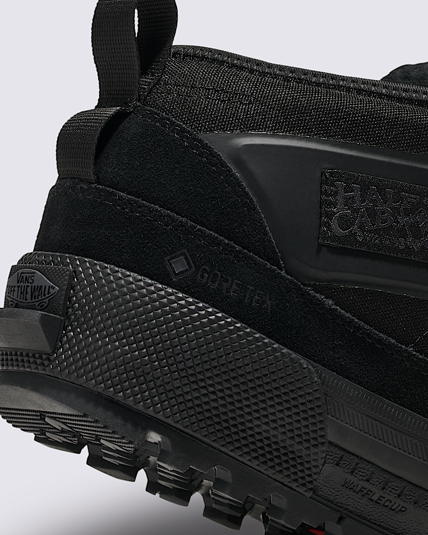 Half Cab GORE-TEX Insulated Shoe