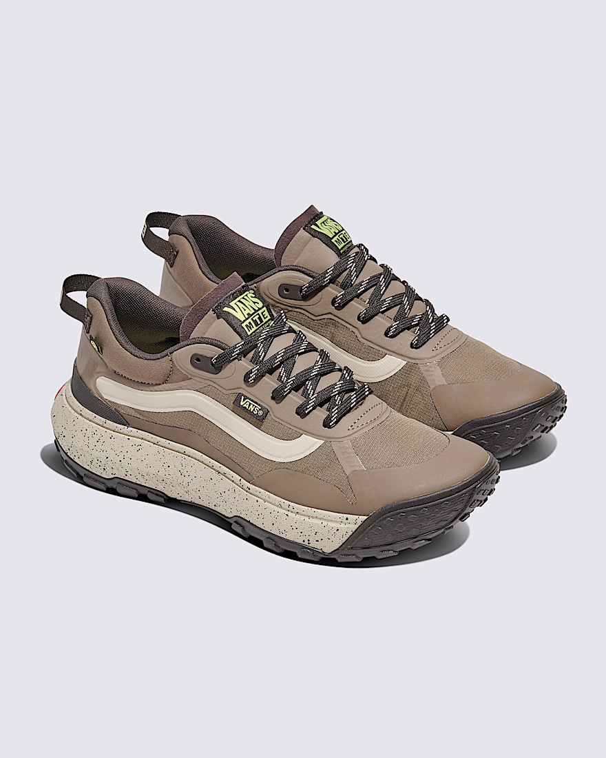 Crosspath Shoe