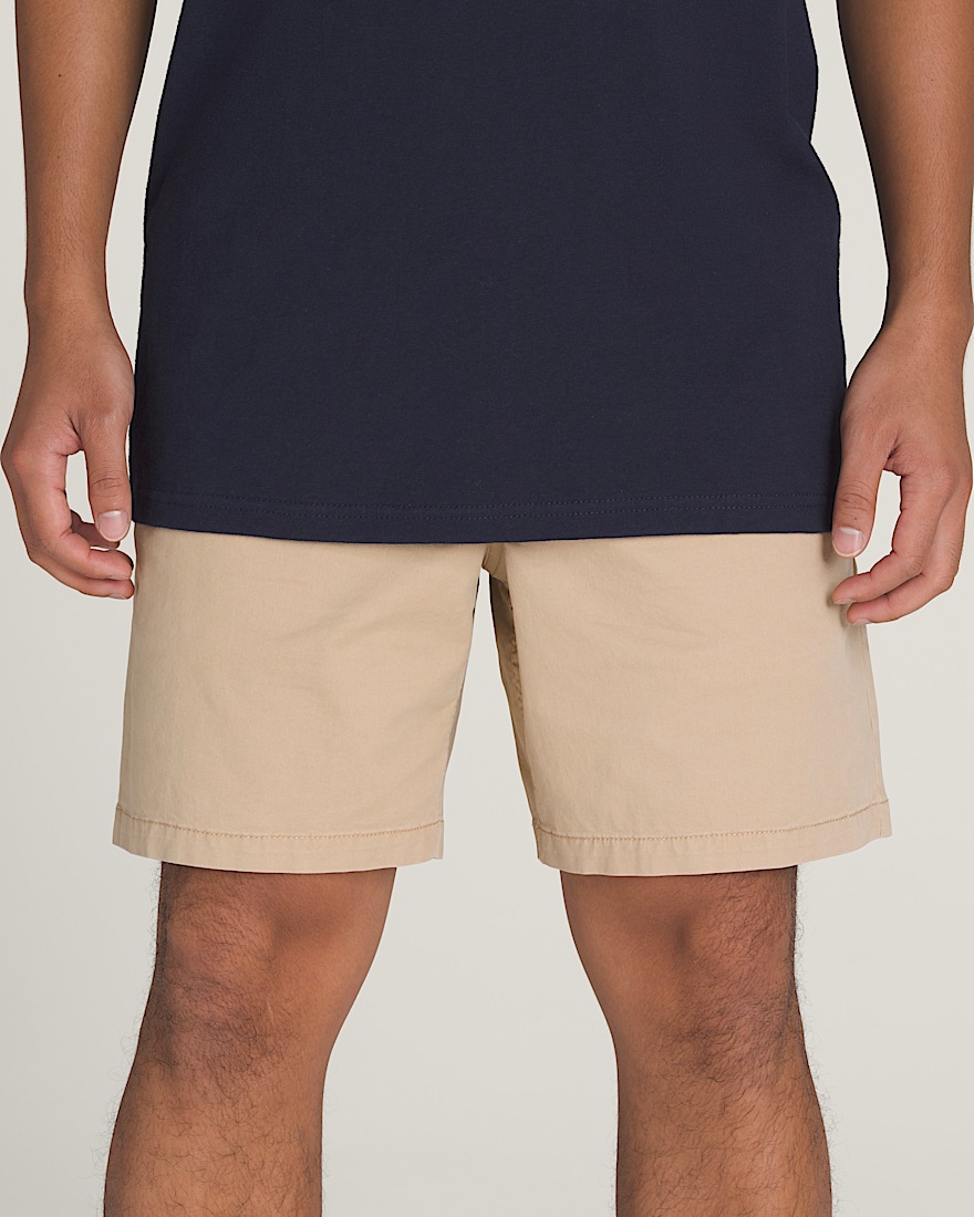 Range Relaxed 18'' Shorts