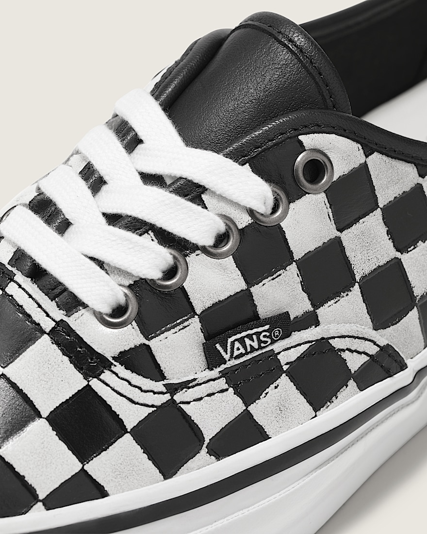 OTW Leather Checkerboard Authentic 44 Vibram