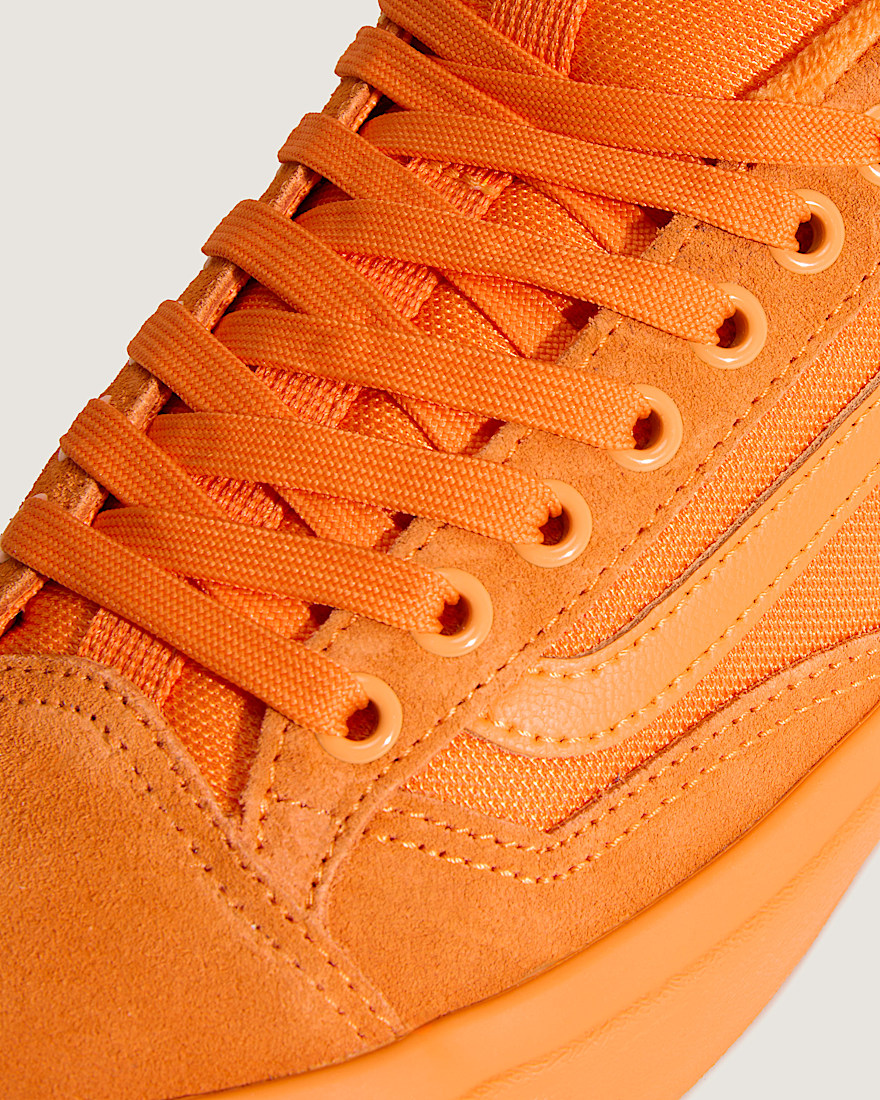 Skate Old Skool 36+ by Atiba Jefferson