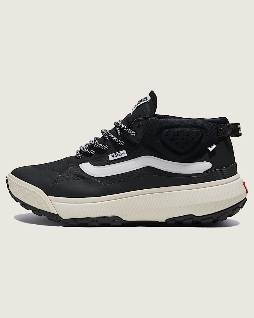 Crosspath Mid Shoe - 1