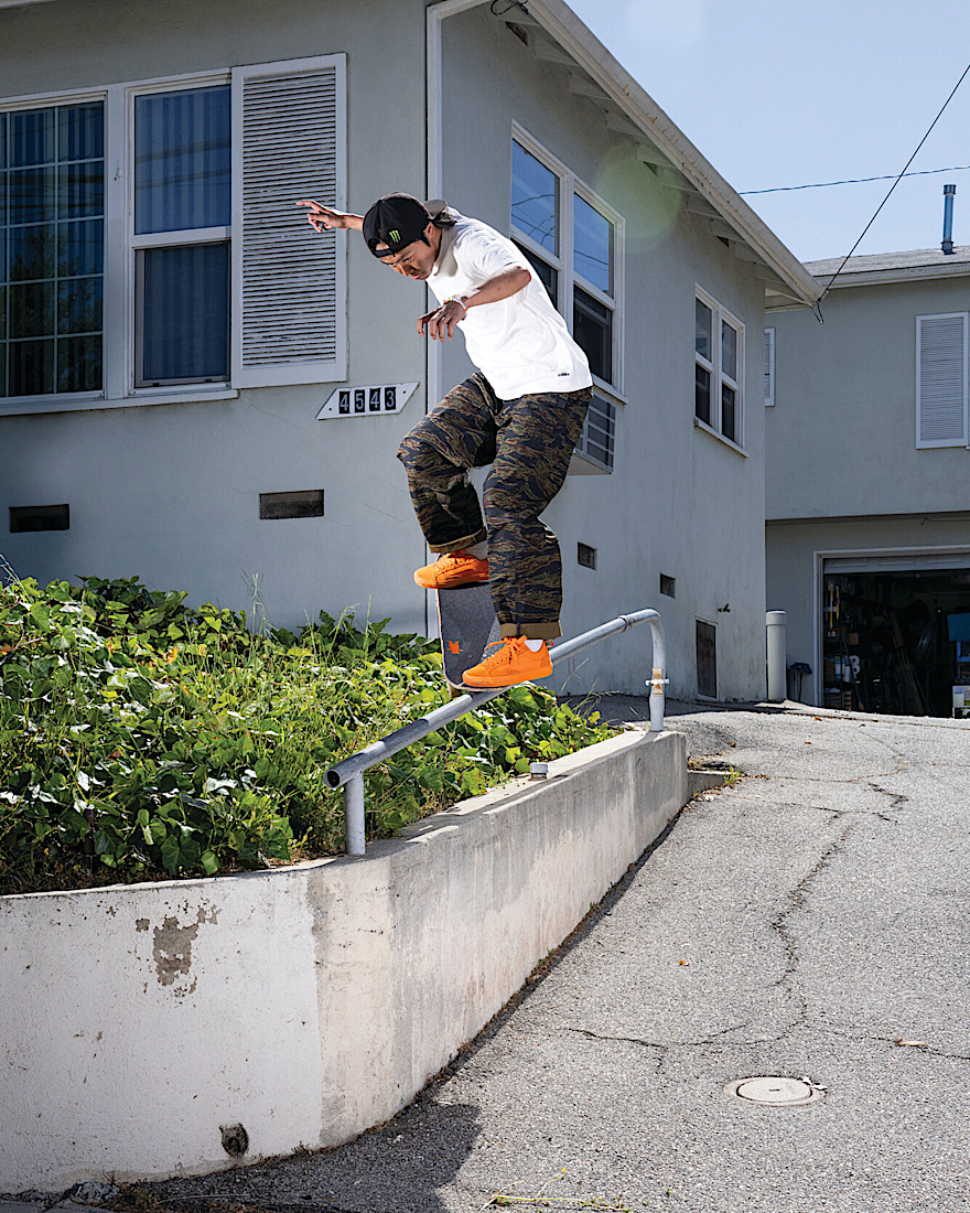 Skate Old Skool 36+ by Atiba Jefferson