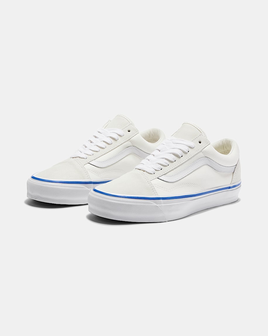 Premium Old Skool Shoe VANS Off White  White ALT1