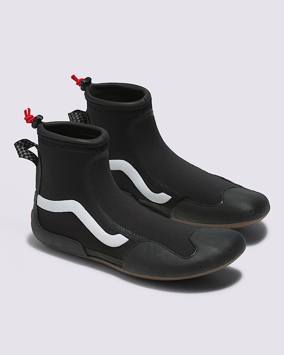 Surf Boot 2 Mid in Black | Vans