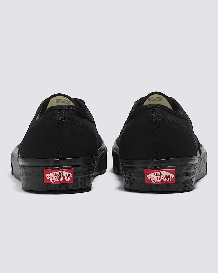 Authentic Wide Shoe VANS Blackout ALT3