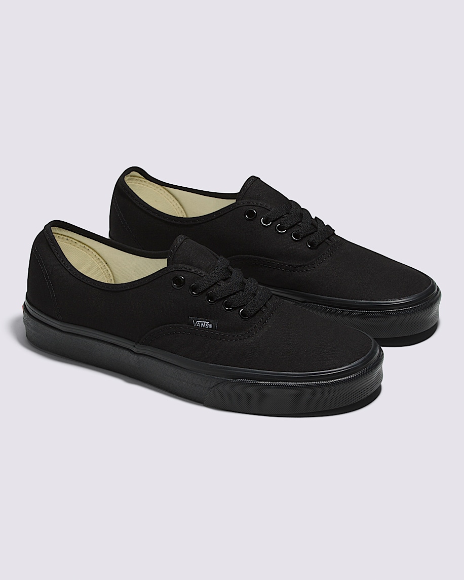 Authentic Wide Shoe VANS Blackout ALT1