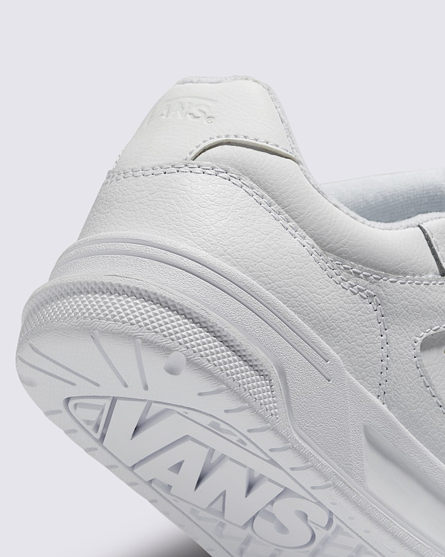 Upland Shoe VANS White  White ALT4