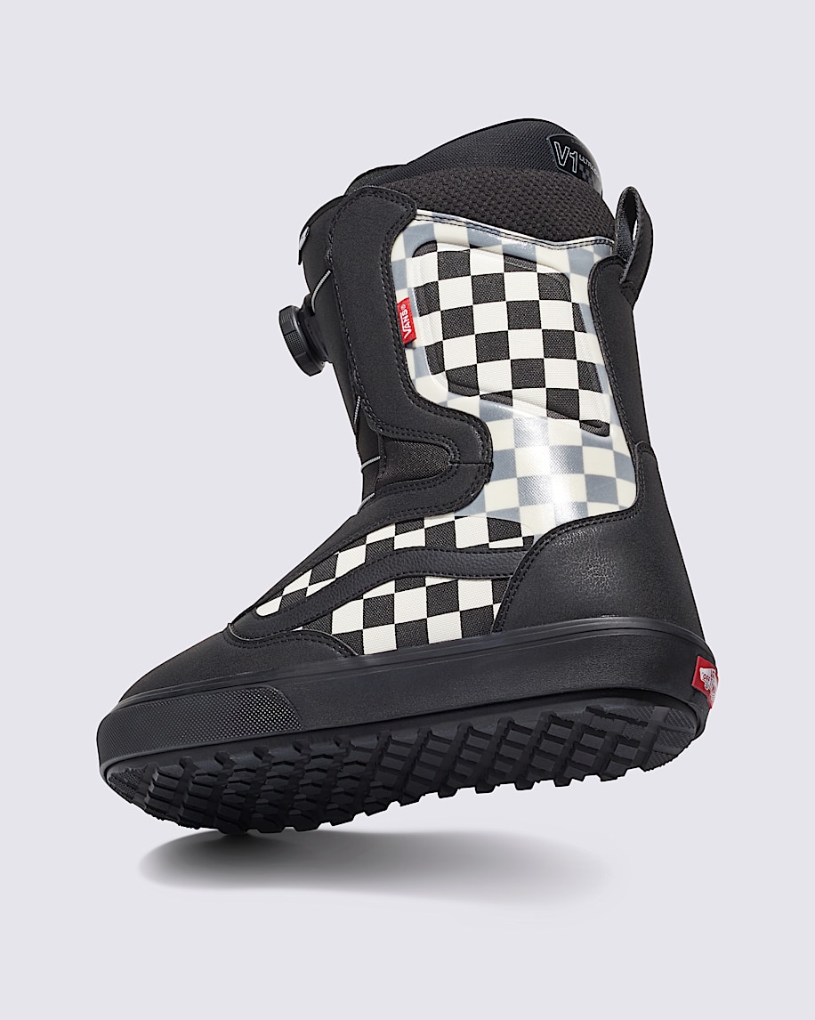 Aura OG Checkerboard Snowboard Boot VANS Black  White ALT3