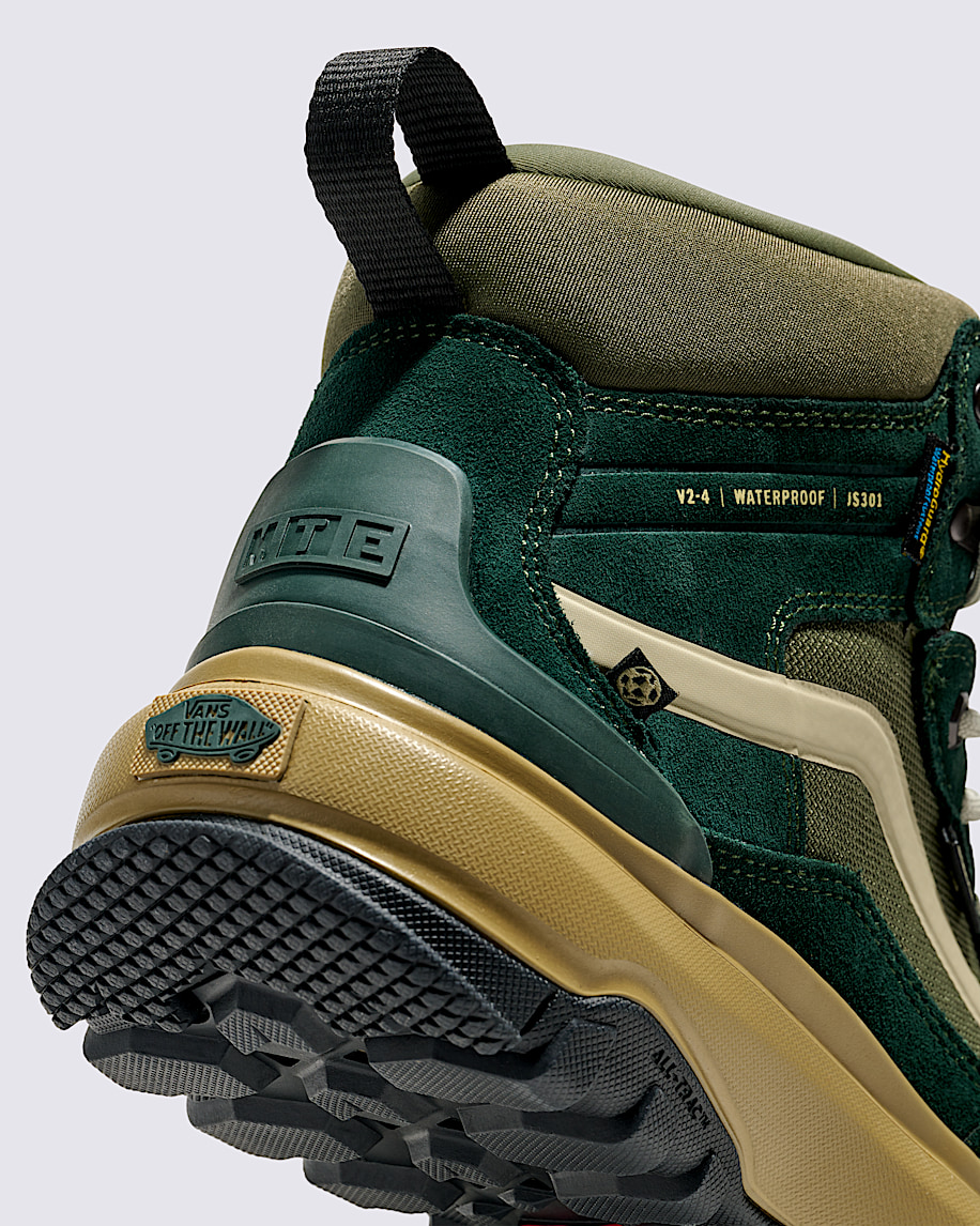 Crestline Waterproof Shoe VANS Green  Black ALT5