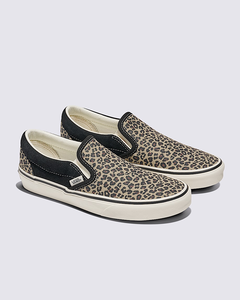 Classic SlipOn Shoe VANS Leopard Black ALT1